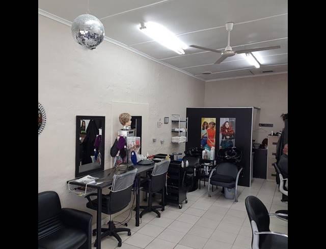 34M² RETAIL RENTED IN WALMER